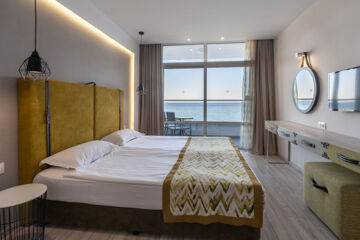 GRIFID ENCANTO BEACH HOTEL Warna