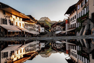 HÔTEL LA FLEUR DE LYS (B&B) Gruyères